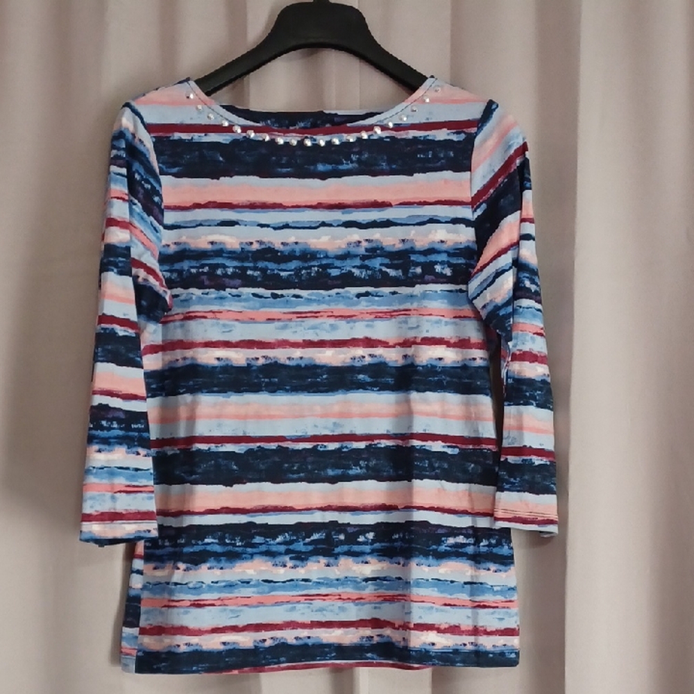 Rubt Rd. Blue Pink Abstract Stripe 3/4 Sleeve Top Rhinestone Neckline Stretch